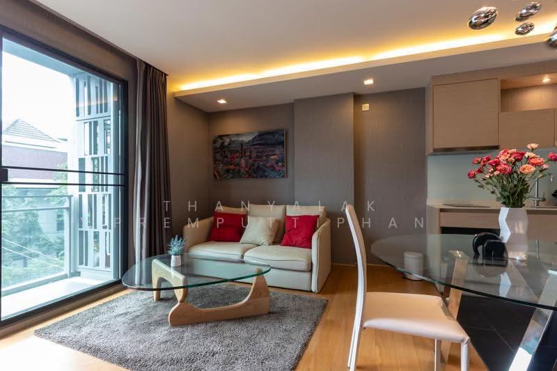 Via BOTANI, Bangkok, 36 Soi Sukhumvit 47, Sukhumvit Road, Khlong Tan Nua, Watthana, Bangkok, 1 Bedroom, 47 sqm, Condo For Rent, by Thanyalak Premputtiphan, 500505567 - DDproperty.com