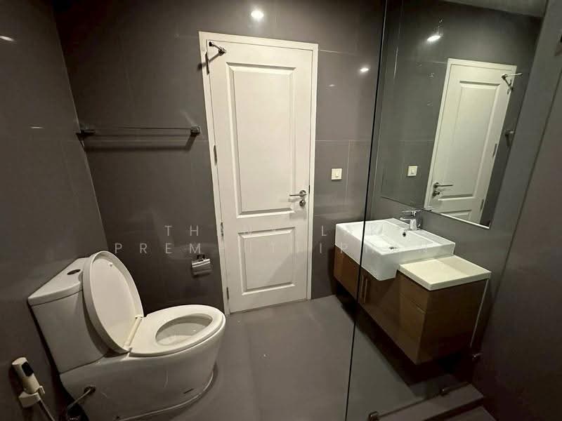 Noble Revo Silom, Bangkok, 88 Soi Surasak Surasak Road, Silom, Bang Rak, Bangkok, 1 Bedroom, 34 sqm, Condo For Rent, by Thanyalak Premputtiphan, 500505572 - DDproperty.com