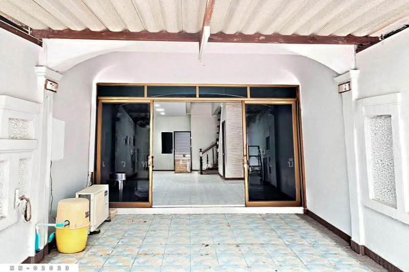 Phongsirichai 4 Phetkasem 81, Bangkok, Macharoen Road, Nong Kang Plu, Nong Khaem, Bangkok, 4 Bedrooms, 138 sqm, Townhouse For Sale, by Benchawarin Pakkawetppisit, 500505584 - DDproperty.com