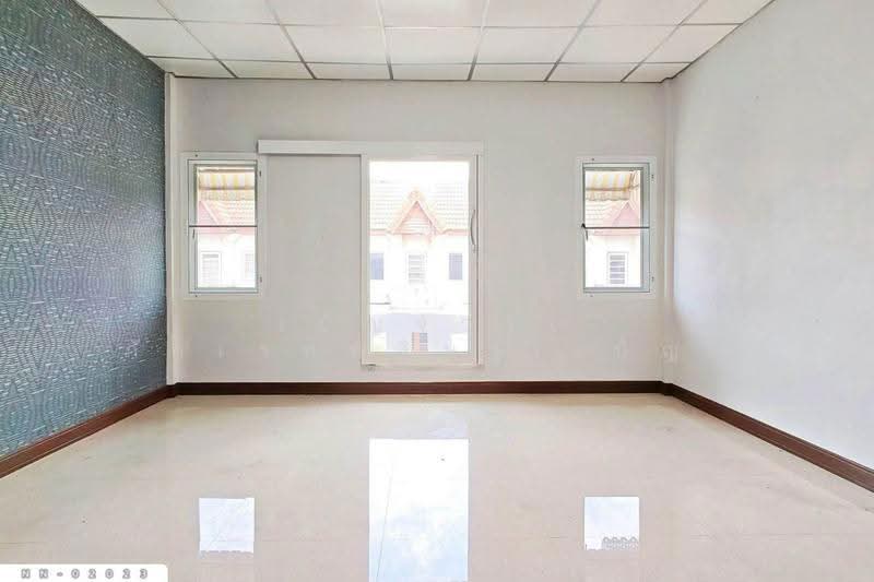 Phongsirichai 4 Phetkasem 81, Bangkok, Macharoen Road, Nong Kang Plu, Nong Khaem, Bangkok, 4 Bedrooms, 138 sqm, Townhouse For Sale, by Benchawarin Pakkawetppisit, 500505584 - DDproperty.com