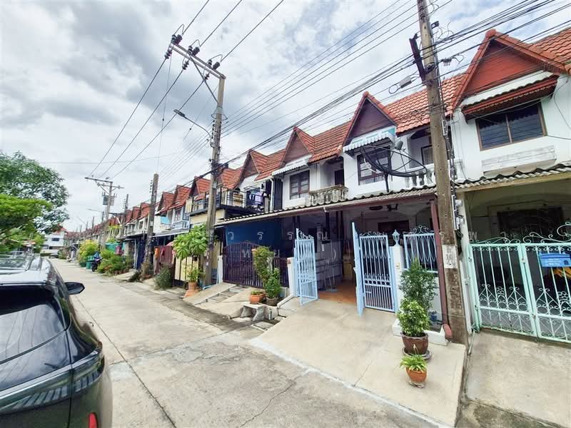 ทาวน์เฮ้าส์ 2 ชั้น 16 ตร.ว. ซอยวชิรธรรมสาธิต57 แยก 28 ใกล้BTSปุณณวิถี, Bangkok, ถนนสุขุมวิท, Bang Chak, Phra Khanong, Bangkok, 2 Bedrooms, 80 sqm, Townhouse For Sale, by คุณ วิภาวรรณ บุตรพา (หยก), 500505635 - DDproperty.com