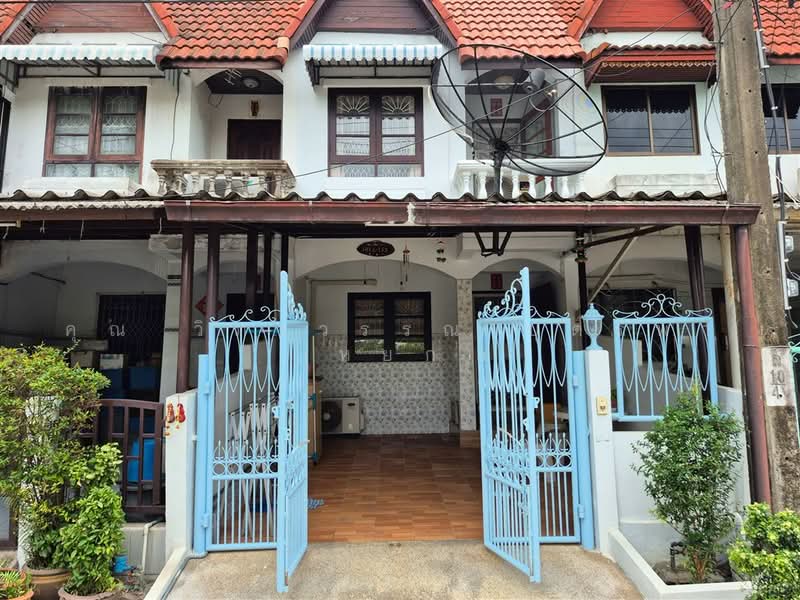 ทาวน์เฮ้าส์ 2 ชั้น 16 ตร.ว. ซอยวชิรธรรมสาธิต57 แยก 28 ใกล้BTSปุณณวิถี, Bangkok, ถนนสุขุมวิท, Bang Chak, Phra Khanong, Bangkok, 2 Bedrooms, 80 sqm, Townhouse For Sale, by คุณ วิภาวรรณ บุตรพา (หยก), 500505635 - DDproperty.com