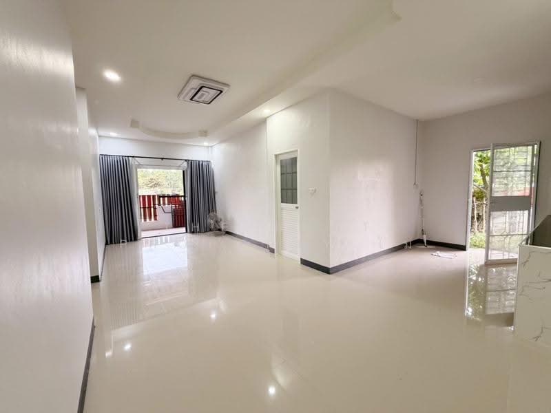 บ้านเดี่ยวแปลงยาว ฉะเชิงเทรา, ฉะเชิงเทรา, แปลงยาว, ฉะเชิงเทรา, 150 ตร.ม., บ้านเดี่ยว ขาย, โดย The Best Property โม, 500505659 - DDproperty.com