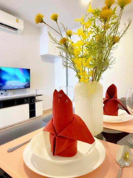 Chewathai Pinklao, Bangkok, Arun Amarin Road, Bang Yi Khan, Bang Phlat, Bangkok, 1 Bedroom, 32 sqm, Condo For Rent, by Praewpakar Soontawong, 500505660 - DDproperty.com