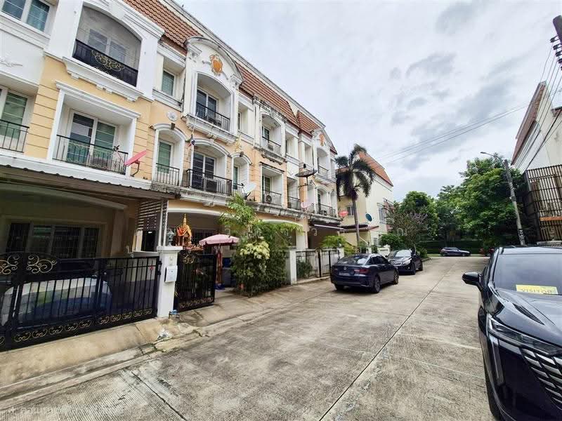 Urban Sathorn, Bangkok, Ratchaphruek Road, Bang Chak, Phasi Charoen, Bangkok, 3 Bedrooms, 150 sqm, Townhouse For Sale, by คุณ วิภาวรรณ บุตรพา (หยก), 500505662 - DDproperty.com
