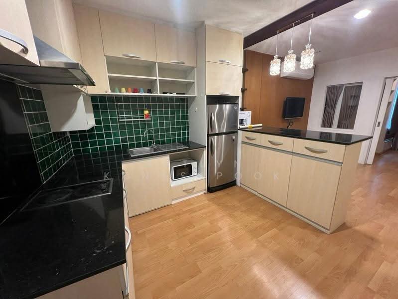 St Louis Grand Terrace, Bangkok, Soi Sathon 11 S Sathon Rd, Yan Nawa, Sathon, Bangkok, 1 Bedroom, 47 sqm, Condo For Rent, by Natlyn Kongsapook, 500505676 - DDproperty.com