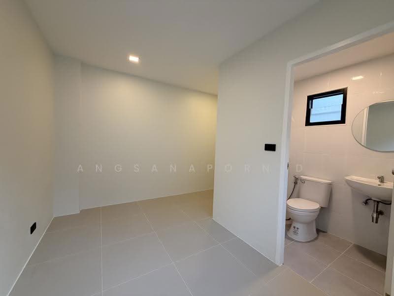 Manthana Wongwaen-Pinklao, Nonthaburi, Soi Wat Phra Ngoen, Plai Bang, Bang Kruai, Nonthaburi, 4 Bedrooms, 400 sqm, Single Detached House For Sale, by Angsanaporn D, 500505690 - DDproperty.com