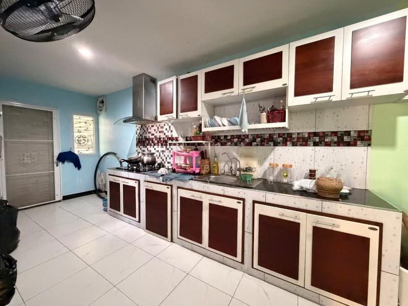บ้านชายคลอง เทพารักษ์ กม.25, Samut Prakan, Bang Phriang, Bang Bo, Samut Prakan, 4 Bedrooms, 100 sqm, Townhouse For Sale, by The Best Property แก้มบุ๋ม, 500505695 - DDproperty.com
