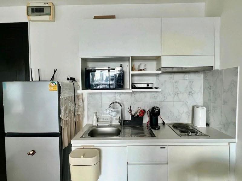 Thru Thonglor, Bangkok, Petchaburi Road, Bang Kapi, Huai Khwang, Bangkok, 1 Bedroom, 37 sqm, Condo For Rent, by Natlyn Kongsapook, 500505700 - DDproperty.com