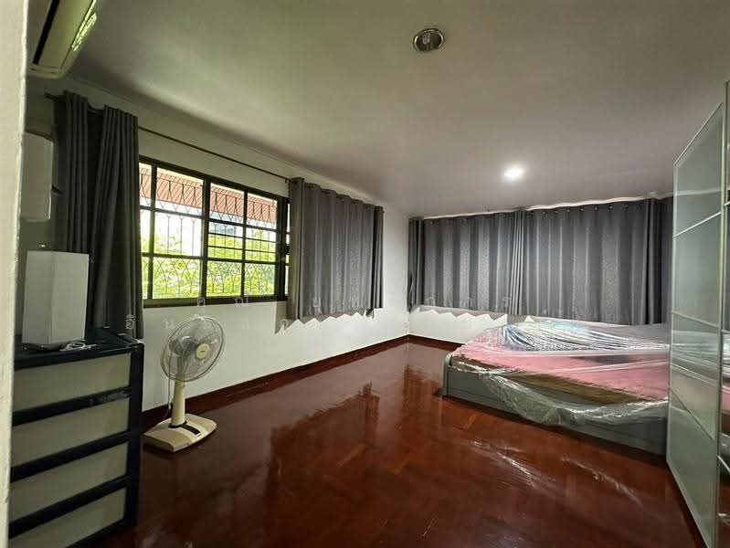 บ้านเดี่ยว 2 ชั้น 217 ตร.ว. ซอยเทศบาลนิมิตรใต้ ซอย1 ถนนเทศบาลสงเคราะห์, กรุงเทพ, ถนนเทศบาลสงเคราะห์, ลาดยาว, จตุจักร, กรุงเทพ, 800 ตร.ม., บ้านเดี่ยว ขาย, โดย คุณ ยุทธการ อินธิสอน (แบงค์), 500505718 - DDproperty.com