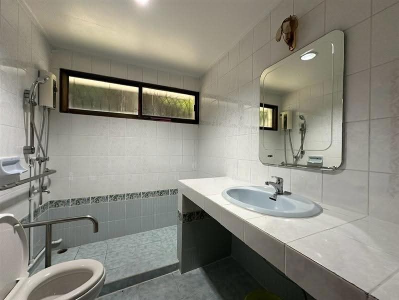 บ้านเดี่ยว 2 ชั้น 217 ตร.ว. ซอยเทศบาลนิมิตรใต้ ซอย1 ถนนเทศบาลสงเคราะห์, กรุงเทพ, ถนนเทศบาลสงเคราะห์, ลาดยาว, จตุจักร, กรุงเทพ, 800 ตร.ม., บ้านเดี่ยว ขาย, โดย คุณ ยุทธการ อินธิสอน (แบงค์), 500505718 - DDproperty.com