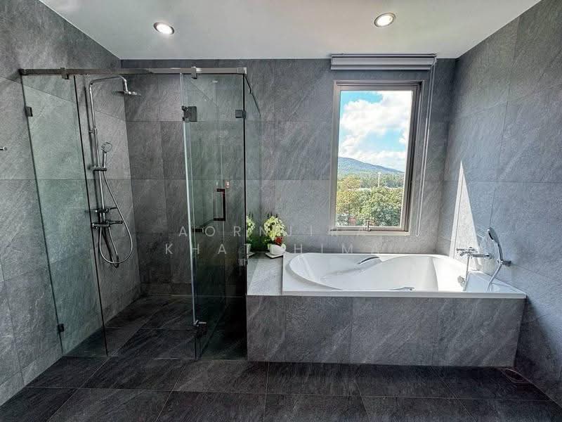 Touch Hill Place, Chiang Mai, 666 Chonlapratarn Road T. Changpuak, Chang Phuak, Muang Chiang Mai, Chiang Mai, 3 Bedrooms, 149 sqm, Condo For Sale, by Aornjira Khatthima, 500505765 - DDproperty.com
