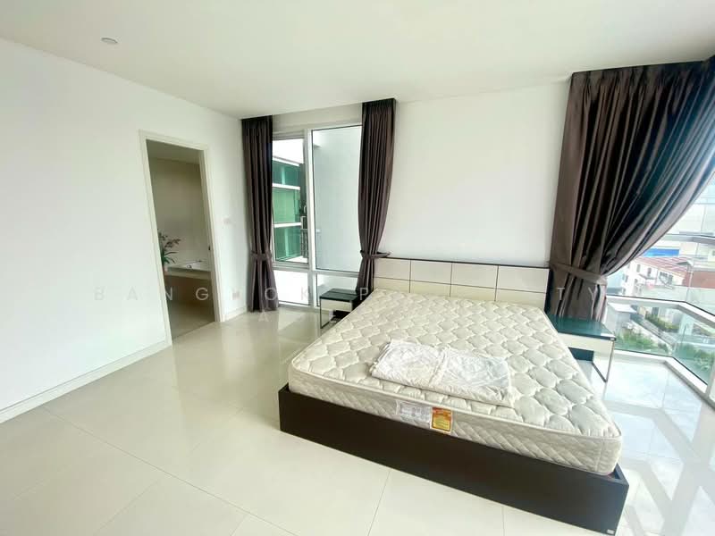 Fullerton Sukhumvit, Bangkok, Sukhumvit Road, Khlong Tan Nua, Watthana, Bangkok, 3 Bedrooms, 172 sqm, Condo For Rent, by BANGKOK PROPERTY AGENTS, 500505778 - DDproperty.com
