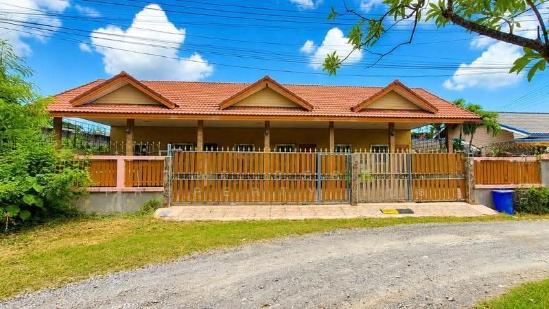 บ้านเดี่ยวพร้อมที่ดินปากนคร นครศรีธรรมราช, Nakhon Si Thammarat, Pak Nakhon, Muang Nakhon Sri Thammarat, Nakhon Si Thammarat, 6 Bedrooms, 150 sqm, Single Detached House For Sale, by The Best Property เบล, 500505795 - DDproperty.com