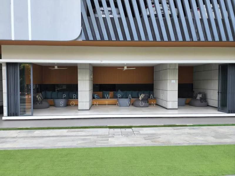 IDEO O2 Bangna, Bangkok, 195 Sanphawut Road, Bang Na Tai, Bang Na, Bangkok, 1 Bedroom, 30 sqm, Condo For Rent, by Praewpakar Soontawong, 500505799 - DDproperty.com