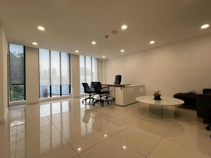 For Rent: Warehouse + Office with Cargo Lift, Sukhumvit 103 (SPSSR371), Bangkok, สุขุมวิท 103, Bang Na Nuea, Bang Na, Bangkok, , 350 sqm, Shophouse For Rent, by Khun Poon, 500505808 - DDproperty.com