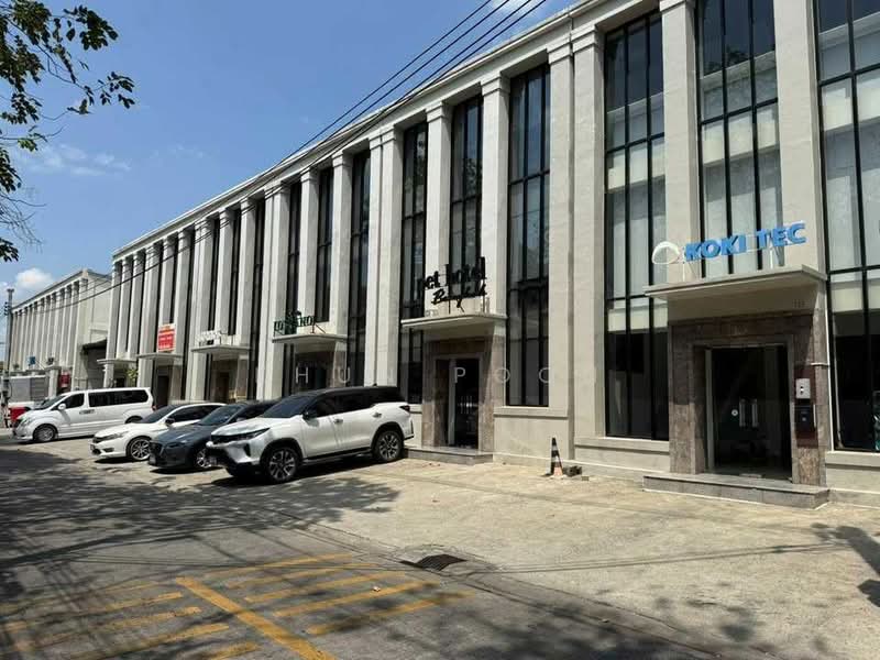 For Rent: Warehouse + Office with Cargo Lift, Sukhumvit 103 (SPSSR371), Bangkok, สุขุมวิท 103, Bang Na Nuea, Bang Na, Bangkok, , 350 sqm, Shophouse For Rent, by Khun Poon, 500505808 - DDproperty.com