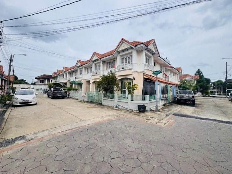 Piamsuk Ngamwongwan 23, Nonthaburi, 23 Ngam Wong Wan Soi 23, Piamsuk Village Lane 16, Bang Khen, Muang Nonthaburi, Nonthaburi, 3 Bedrooms, 103 sqm, Single Detached House For Sale, by คุณ สุภิญญา ( หญิง ), 500505814 - DDproperty.com