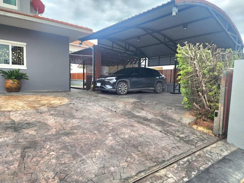 House for sale, Nakhon Ratchasima, Hua Thale, Muang Nakhon Ratchasima, Nakhon Ratchasima, 4 Bedrooms, 210 sqm, Single Detached House For Sale, by วิรณี, 500505847 - DDproperty.com