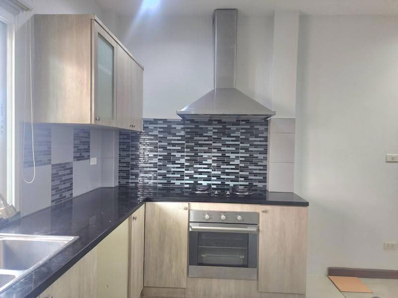 House for sale, Nakhon Ratchasima, Hua Thale, Muang Nakhon Ratchasima, Nakhon Ratchasima, 4 Bedrooms, 210 sqm, Single Detached House For Sale, by วิรณี, 500505847 - DDproperty.com