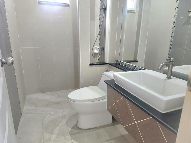 House for sale, Nakhon Ratchasima, Hua Thale, Muang Nakhon Ratchasima, Nakhon Ratchasima, 4 Bedrooms, 210 sqm, Single Detached House For Sale, by วิรณี, 500505847 - DDproperty.com