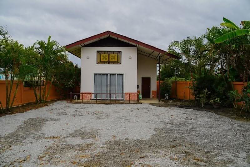 Lanna-style Thai house for rent in Hang Dong, Chiang Mai, Khun Dong, Hang Dong, Chiang Mai, 6 Bedrooms, 180 sqm, Single Detached House For Rent, by คุณ ธีรชาติ, 500505848 - DDproperty.com