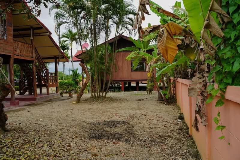 Lanna-style Thai house for rent in Hang Dong : บ้าน ทรงไทย สไตล์ล้านนา ย่านหางดง จ.เชียงใหม่, เชียงใหม่, ขุนคง, หางดง, เชียงใหม่, 180 ตร.ม., บ้านเดี่ยว ให้เช่า, โดย คุณ ธีรชาติ, 500505848 - DDproperty.com