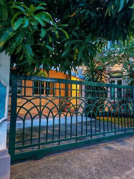 Passorn 7 Rattanathibet, Nonthaburi, Bang Kruai - Sai Noi Road, Bang Rak Yai, Bang Bua Thong, Nonthaburi, 4 Bedrooms, 250 sqm, Single Detached House For Sale, by HOME Real Estate Service, 500505858 - DDproperty.com