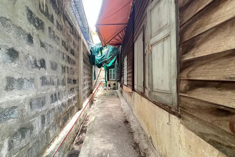 ที่ดินอิสรภาพ 15 ถ.อิสรภาพ ซ.ซอยอิสรภาพ 15 แขวงหิรัญรูจี เขตธนบุรี จ.กรุงเทพมหานคร 10600, กรุงเทพ, อิสรภาพ, หิรัญรูจี, ธนบุรี, กรุงเทพ, 324 ตร.ม., ที่ดิน ขาย, โดย คุณปุณยวีร์  ภู่ทอง (อ้อ), 500505894 - DDproperty.com