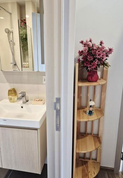 Oka Haus Sukhumvit 36, Bangkok, 3399 Rama 4 Road, Khong Tan, Khlong Toei, Bangkok, 1 Bedroom, 35 sqm, Condo For Rent, by Kritaphak Khongmueang, 500505906 - DDproperty.com