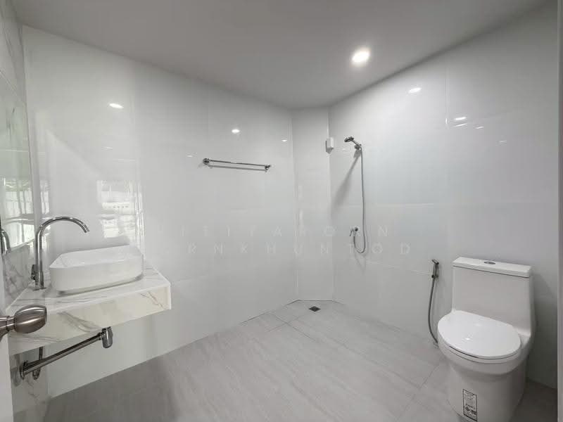 undefined, Phuket, Chalong, Muang Phuket, Phuket, 3 Bedrooms, 204 sqm, Single Detached House For Sale, by Pitiyaporn Pornkhuntod, 500505929 - DDproperty.com