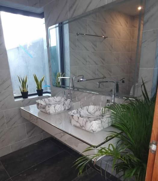 7R1073 Pool villa for rent 5 bedroom 6 bathroom 145,000/month at rawai have fully furnished, Phuket, Rawai, Muang Phuket, Phuket, 5 Bedrooms, 250 sqm, Villa For Rent, by PK LIFE Property, 500505950 - DDproperty.com