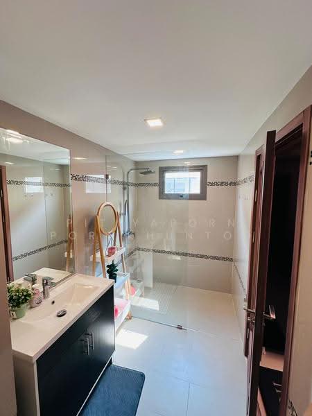 Club Royal, Chon Buri (Pattaya), 381 Soi Na Kluea 12, Na Kloe, Bang Lamung (Pattaya), Chon Buri (Pattaya), 2 Bedrooms, 66 sqm, Condo For Sale, by Pitiyaporn Pornkhuntod, 500505952 - DDproperty.com