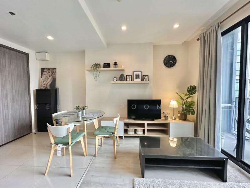Quinn Ratchada 17, Bangkok, 454 456 Soi Inthara Mari 45, Din Daeng, Bangkok, 1 Bedroom, 45 sqm, Condo For Rent, by Keerati Poonchai, 500505965 - DDproperty.com
