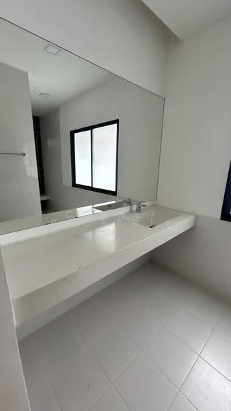 Six Nature Ekkachai 64/5, Bangkok, Bang Bon, Bang Bon, Bangkok, 3 Bedrooms, 184 sqm, Townhouse For Sale, by Connex Property, 500506036 - DDproperty.com