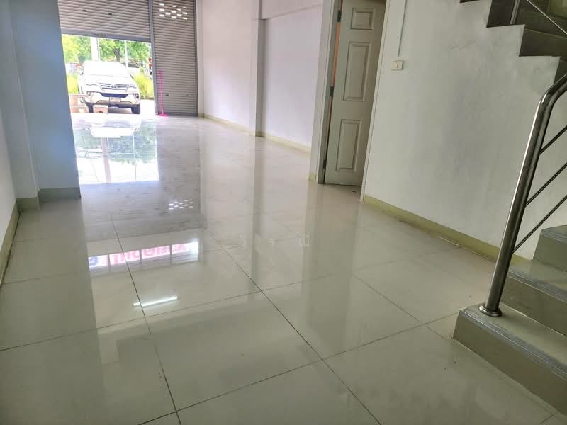 Shop for rent, Nakhon Ratchasima, Cho Ho, Muang Nakhon Ratchasima, Nakhon Ratchasima, , 210 sqm, Shophouse For Rent, by วิรณี, 500506063 - DDproperty.com