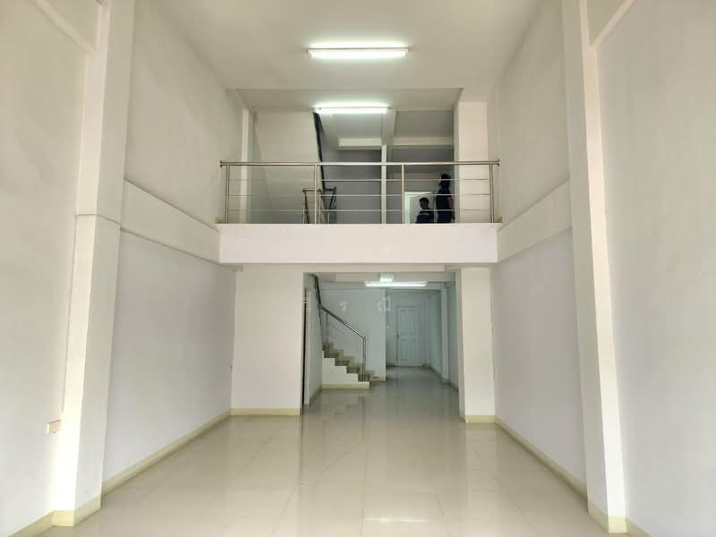 Shop for rent, Nakhon Ratchasima, Cho Ho, Muang Nakhon Ratchasima, Nakhon Ratchasima, , 210 sqm, Shophouse For Rent, by วิรณี, 500506063 - DDproperty.com