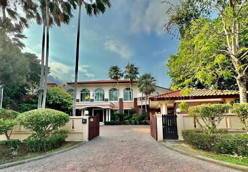 Detached home pool villa in Chonburi, Chon Buri (Pattaya), Nong Phai Kaeo, Ban Bung, Chon Buri (Pattaya), 4 Bedrooms, 550 sqm, Villa For Rent, by The Luxe Group, 500506074 - DDproperty.com