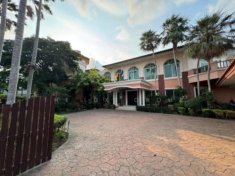 Detached home pool villa in Chonburi, Chon Buri (Pattaya), Nong Phai Kaeo, Ban Bung, Chon Buri (Pattaya), 4 Bedrooms, 550 sqm, Villa For Rent, by The Luxe Group, 500506074 - DDproperty.com