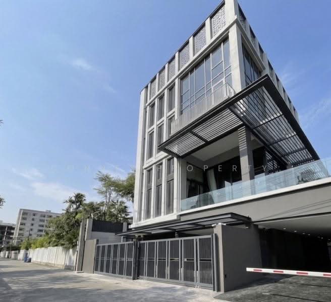 Sage Thonglor, Bangkok, Soi Thonglor 11, Sukhumvit 55 Road, Khlongtoei Nua, Watthana, Bangkok, 3 Bedrooms, 362 sqm, Townhouse For Sale, by Connex Property, 500506080 - DDproperty.com