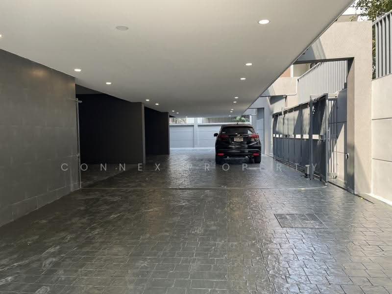 Sage Thonglor, Bangkok, Soi Thonglor 11, Sukhumvit 55 Road, Khlongtoei Nua, Watthana, Bangkok, 3 Bedrooms, 362 sqm, Townhouse For Sale, by Connex Property, 500506080 - DDproperty.com