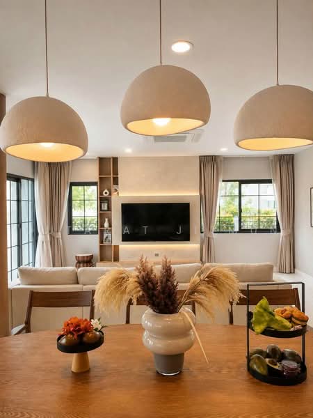 Centro Bangna Phase 2, Samut Prakan, Bang Kaeo, Bang Plee, Samut Prakan, 4 Bedrooms, 303 sqm, Single Detached House For Rent, by Jutarat Jitmun, 500506097 - DDproperty.com