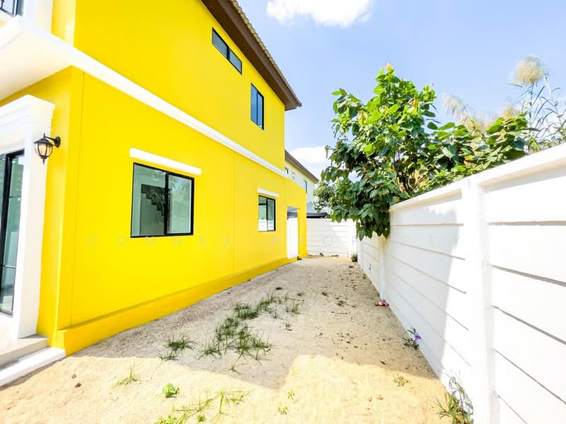 Pruksa Ville Petchkasem 91-93, Samut Sakhon, Soi Petchkasem 93, Petchkasem Road, Om Noi, Krathum Baen, Samut Sakhon, 3 Bedrooms, 115 sqm, Single Detached House For Sale, by Connex Property, 500506123 - DDproperty.com