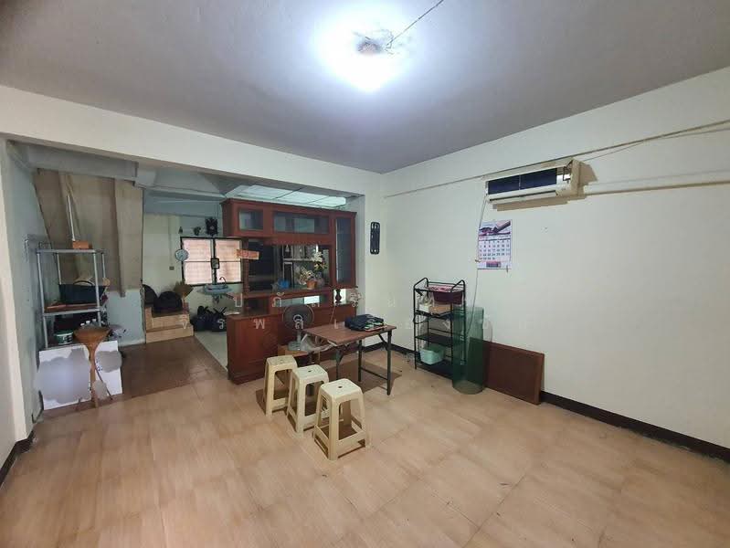 ทาวน์เฮาส์ หมู่บ้าน เลิศอุบล 5 สวนสยาม ใกล้แฟชั่นไอส์แลนด์, Bangkok, Khan Na Yao, Bangkok, 2 Bedrooms, 84 sqm, Townhouse For Sale, by Papatsarin Jirapolruangchai, 500506126 - DDproperty.com