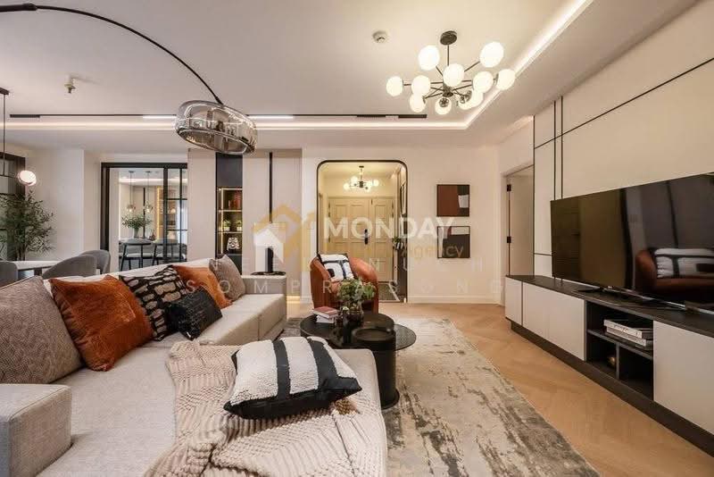 Fifty Fifth Tower, Bangkok, 84 Soi Sukhumvit 55, Sukhumvit Road, Khlong Tan Nua, Watthana, Bangkok, 4 Bedrooms, 165 sqm, Condo For Sale, by Neeranuch Somprasong, 500506127 - DDproperty.com