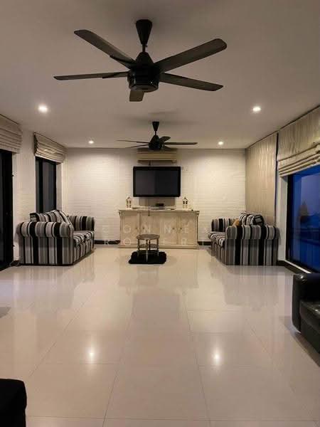 Paradise Villa 1 & 2, Chon Buri (Pattaya), Nong Pru, Bang Lamung (Pattaya), Chon Buri (Pattaya), 6 Bedrooms, 400 sqm, Villa For Sale, by Connex Property, 500506180 - DDproperty.com