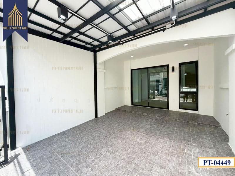 สรานนท์ ปากเกร็ด, Nonthaburi, Pak Kret, Nonthaburi, 4 Bedrooms, 220 sqm, Townhouse For Sale, by ปภัชญา ธนัตถ์ภรณ์, 500506198 - DDproperty.com