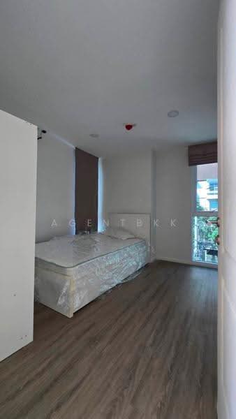Chateau in Town Ratchayothin, Bangkok, Soi Phahonyothin 30, Chan Kasem, Chatuchak, Bangkok, 2 Bedrooms, 47 sqm, Condo For Rent, by Agentbkk, 500506223 - DDproperty.com