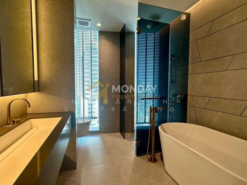 The Estelle Phrom Phong, Bangkok, 131 Soi Sukhumvit 26, Khong Tan, Khlong Toei, Bangkok, 2 Bedrooms, 144 sqm, Condo For Sale, by Neeranuch Somprasong, 500506239 - DDproperty.com