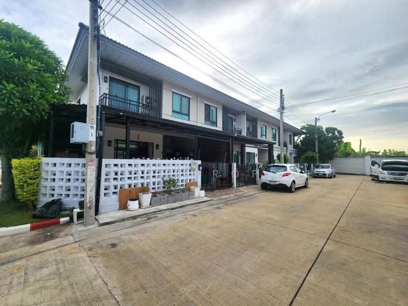 Modi Villa Phetkasem 69 : โมดิ วิลล่า เพชรเกษม 69, กรุงเทพ, ถนนเลียบคลองภาษีเจริญฝั่งเหนือ, หนองแขม, กรุงเทพ, 130 ตร.ม., ทาวน์เฮ้าส์ ขาย, โดย Connex Property, 500506248 - DDproperty.com